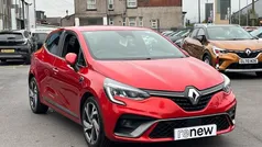 Red Used 2020 Renault Clio V RS Line Hatchback | £12,330 (Fair price)