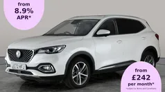 White Used 2022 MG HS Exclusive SUV | £17,459 (Fair price)