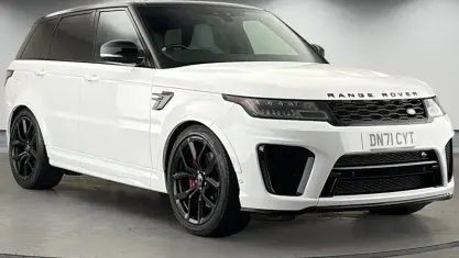 Używany Land Rover Range Rover Sport SVR 575 KM (422 kW) 2021 Biały SUV