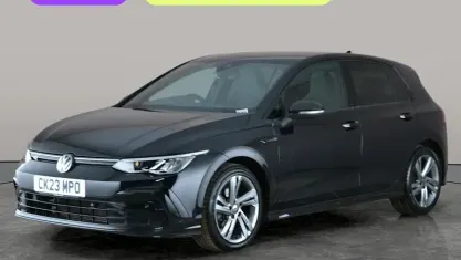 Usado VW Golf VIII R-line 150 CV (110 kW) 2023 Negro Utilitario
