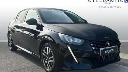 Used Peugeot 208 Allure+ 102 HP (75 kW) 2023 Hatchback