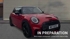 Chili red Used 2024 Mini Cooper S Premium Plus Hatchback | £25,492 (Fair price)