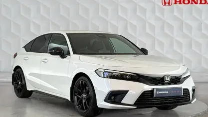 Begagnad Honda Civic Sport 181 HK (133 kW) 2024 Halvkombi