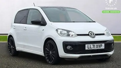 Used VW up! R-line 65 HP (47 kW) 2022 Hatchback
