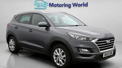 Used Hyundai Tucson SE 132 HP (97 kW) 2019 Grey SUV