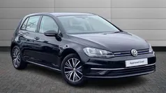 Black Used 2018 VW Golf VII SE Hatchback | £13,495 (Fair price)