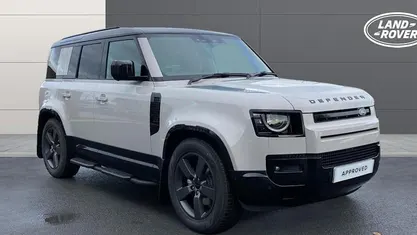 Used Land Rover Defender HSE Dynamic 249 HP (183 kW) 2025 Estate