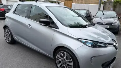 Used Renault Zoe Dynamique 80 kW (109 HP) 2019 Grey Hatchback
