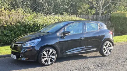 Used Renault Clio IV Dynamique 73 HP (53 kW) 2015 Hatchback