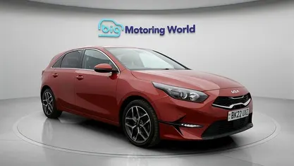 Used Kia Ceed 160 HP (117 kW) 2021 Hatchback