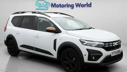 Used 2025 Dacia Jogger Extreme MPV | £18,800 (Fair price)