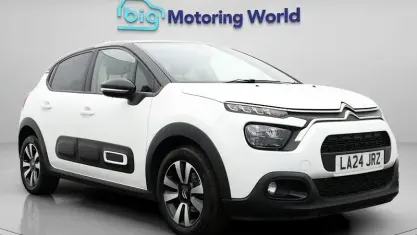 Used Citroën C3 PureTech 83 HP (61 kW) 2024 White Hatchback