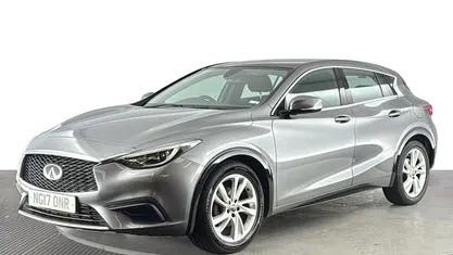 Used Infiniti Q30 109 HP (80 kW) 2017 Grey Hatchback