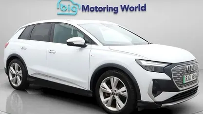 Used Audi Q4 e-tron S-Line 150 kW (204 HP) 2022 White SUV