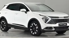 White Used 2024 Kia Sportage 2 SUV | £32,950 (Fair price)