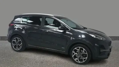 Usado Kia Sportage GT-Line S 136 CV (100 kW) 2021 Gris SUV