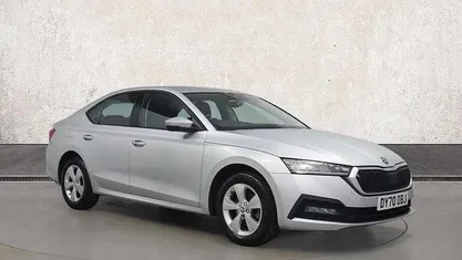 Used 2020 Skoda Octavia SE First Edition Hatchback | £12,404 (Fair price)