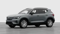 Vapour grey New 2025 Volvo EX40 Core SUV | £46,510 (Expensive)