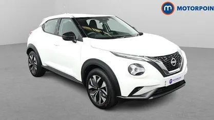 Begagnad Nissan Juke Acenta 114 HK (83 kW) 2023 Vit SUV