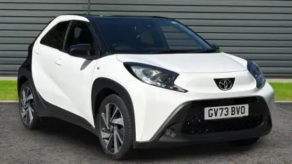 Usado Toyota Aygo X 72 HP (52 kW) 2025 SUV