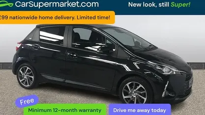 Used Toyota Yaris Hybrid 101 HP (74 kW) 2020 Black Hatchback