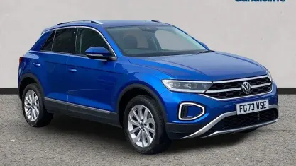 Used VW T-Roc Style 150 HP (110 kW) 2023 Blue SUV