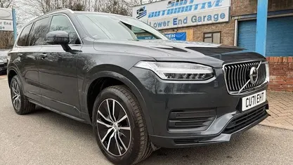 Used Volvo XC90 Momentum 235 HP (172 kW) 2021 SUV