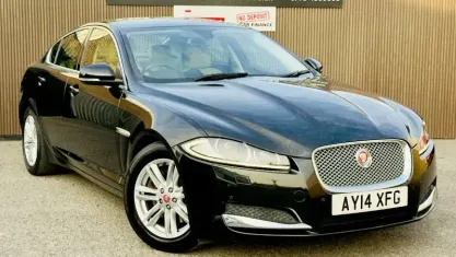Used Jaguar XF Luxury 163 HP (119 kW) 2014 Black Sedan