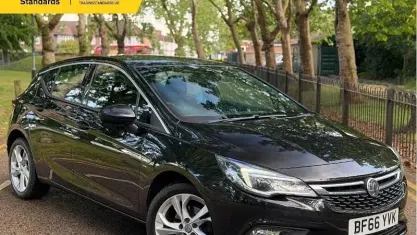 Second-hand Vauxhall Astra SRi 150 CP (110 kW) 2019 Hatchback