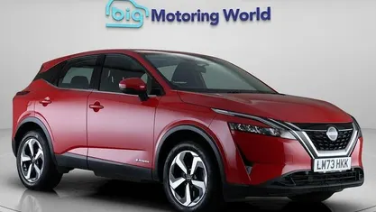 Used Nissan Qashqai Acenta Premium 190 HP (139 kW) 2023 Red SUV
