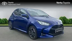 Blue Used 2022 Toyota Yaris Hybrid Design Hatchback | £16,675 (Fair price)