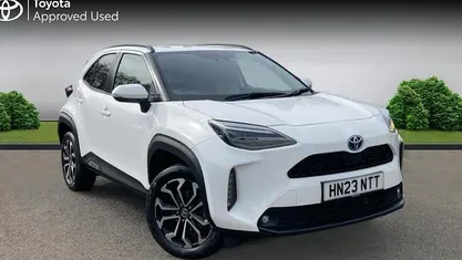 Used Toyota Yaris Hybrid Design 116 HP (85 kW) 2026 Estate