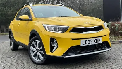 Used 2024 Kia Stonic SUV | £15,993 (Fair price)
