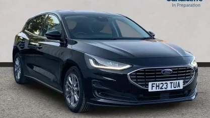 Used Ford Focus Titanium 125 HP (91 kW) 2023 Black Hatchback
