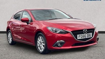 Używany Mazda 3 165 KM (121 kW) 2016 Czerwony Hatchback