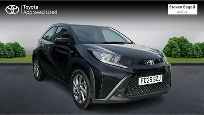 Used Toyota Aygo X PURE 72 HP (52 kW) 2025 SUV