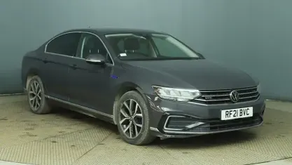 Used VW Passat GTE 218 HP (160 kW) 2021 Grey Sedan