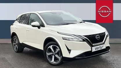 Used Nissan Qashqai N-Connecta 158 HP (116 kW) 2022 White SUV