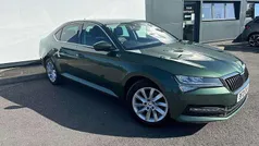 Emerald green metallic Used 2021 Skoda Superb SE Technology Hatchback | £14,995 (Good price)