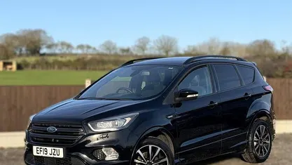Used 2019 Ford Kuga ST-Line SUV | £12,450 (Fair price)