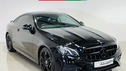Gebraucht Mercedes E220 AMG line 194 PS (142 kW) 2019 Coupé