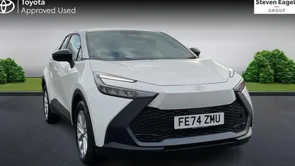 Used Toyota C-HR 140 HP (102 kW) 2026 SUV