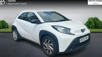 Used Toyota Aygo X PURE 72 HP (52 kW) 2025 SUV
