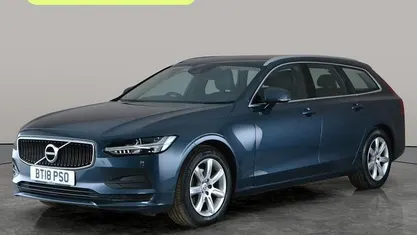 Used Volvo V90 Momentum 190 HP (139 kW) 2018 Blue Estate