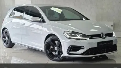 Used VW Golf VIII R 300 HP (220 kW) 2020 Hatchback