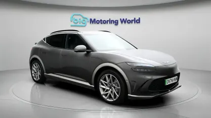 Usado Genesis GV60 Sport 233 kW (318 CV) 2024 Gris SUV