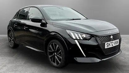 Used Peugeot 208 Premium 131 HP (96 kW) 2022 Hatchback