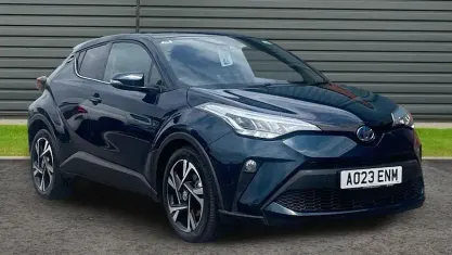 Used Toyota C-HR Design 122 HP (89 kW) 2023 Blue SUV