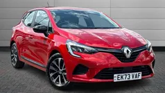 Used 2023 Renault Clio V Evolution Hatchback | £13,995 (Fair price)