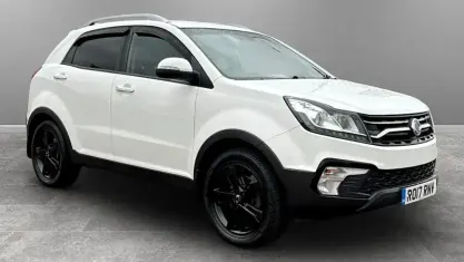 Used SsangYong Korando 178 HP (130 kW) 2017 White SUV